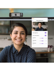 Logitech Webcam - Black - USB 2.0 - 1920 x 1080 Video - 4x Digital Zoom - Computer