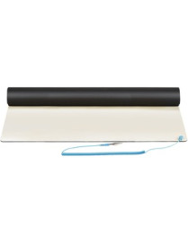 StarTech.com 23x47in Anti Static Mat, ESD Mat for Electronics Repair on Table or Desk, Flexible Work Pad, Detachable Grounding W